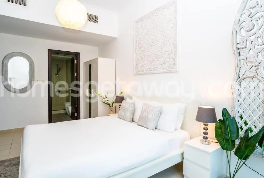 Homesgetaway - Cozy 2Br At The Torch Dubai Marina