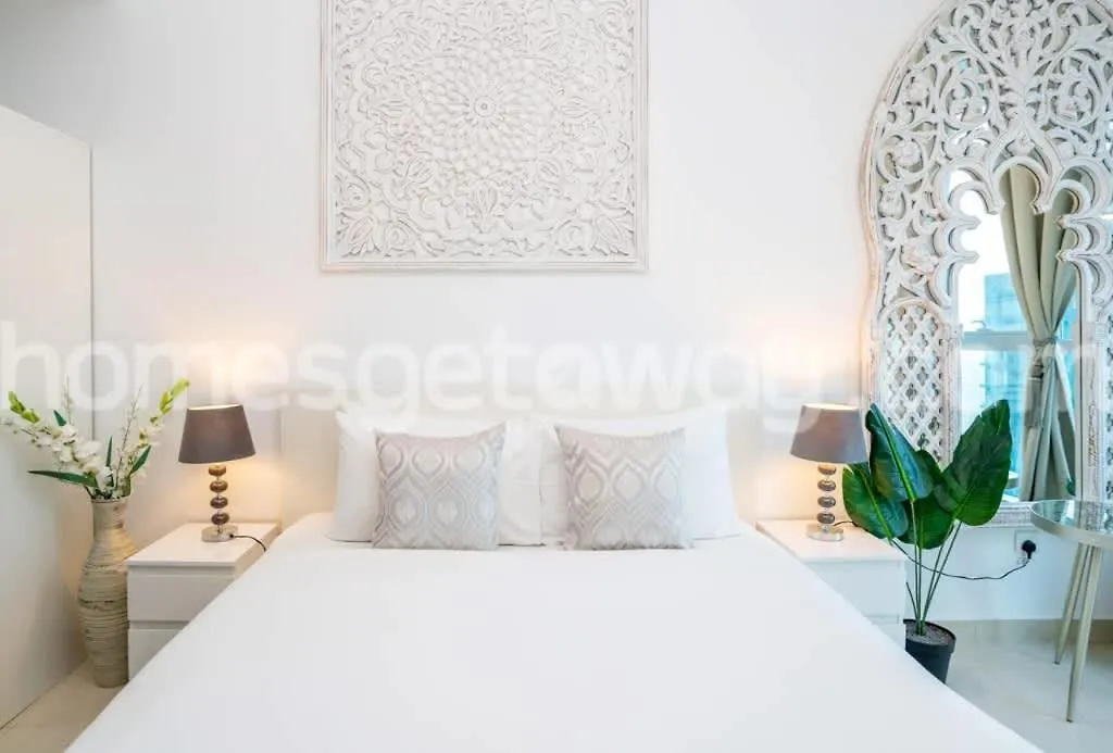 Apartment Homesgetaway - Cozy 2Br At The Torch Dubai Marina United Arab Emirates